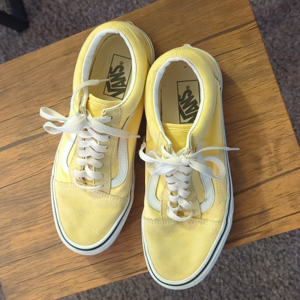 Yellow Vans - Picture 3 of 4